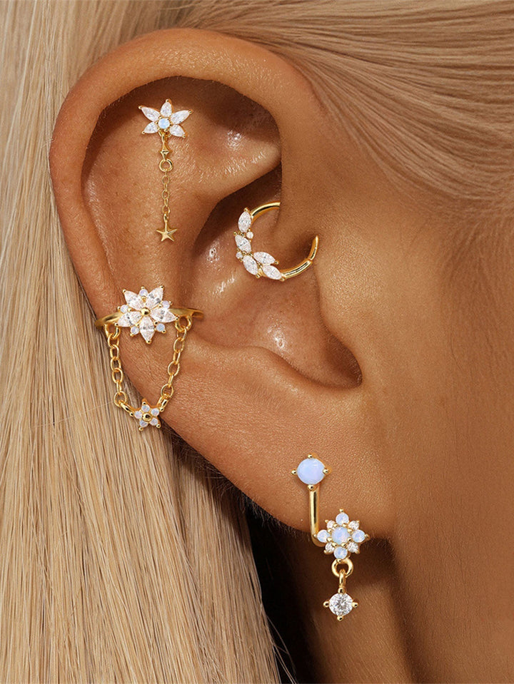 Johanna – Goldene Ohrringe mit zarter Silhouette.