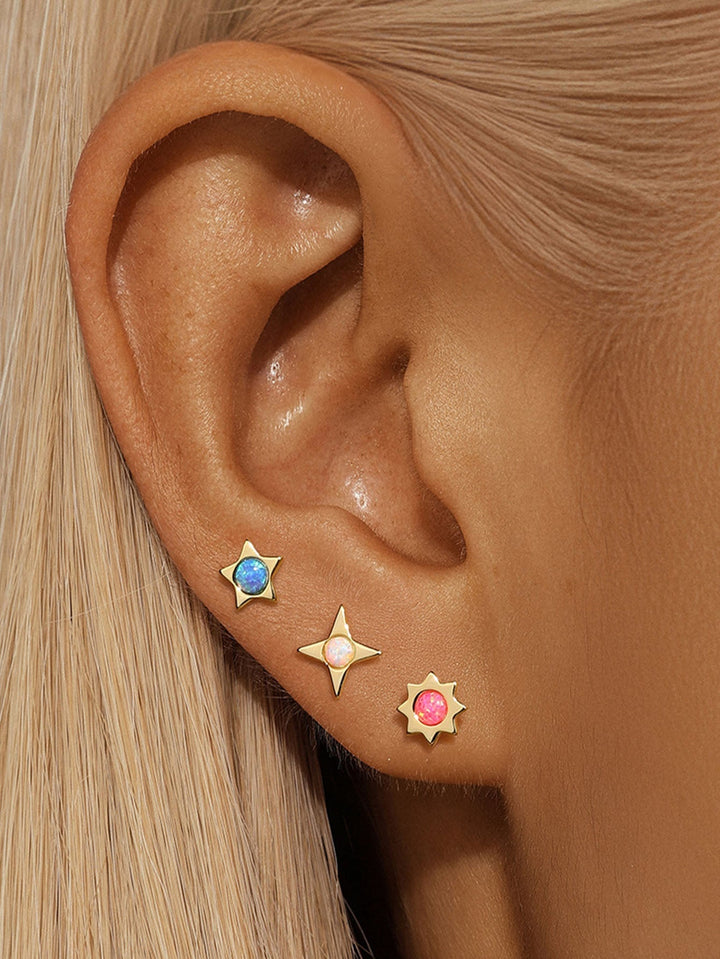 Celine – Goldene Ohrringe mit Filigran.