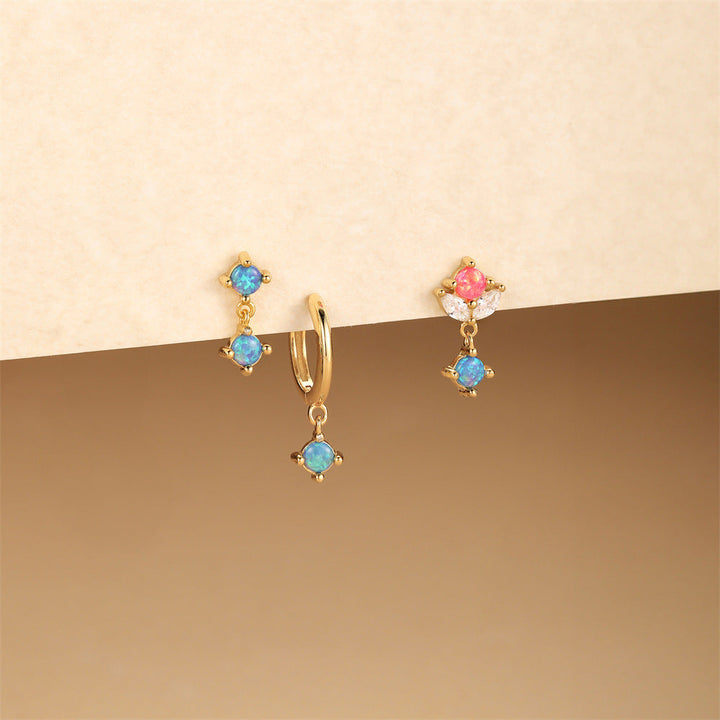 Lena – Zarte goldene Ohrringe.