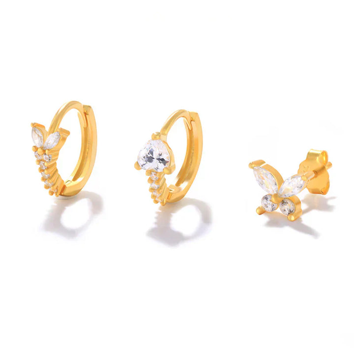 Eva-Marie – Zarte goldene Ohrringe in geschwungener Form.