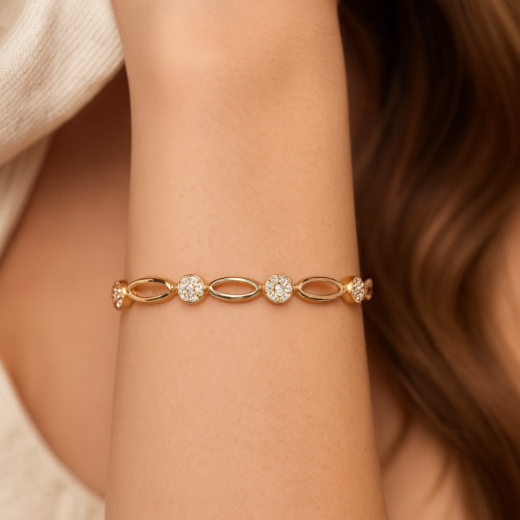 Klara - Elegantes goldenes Armband mit Zirkonia