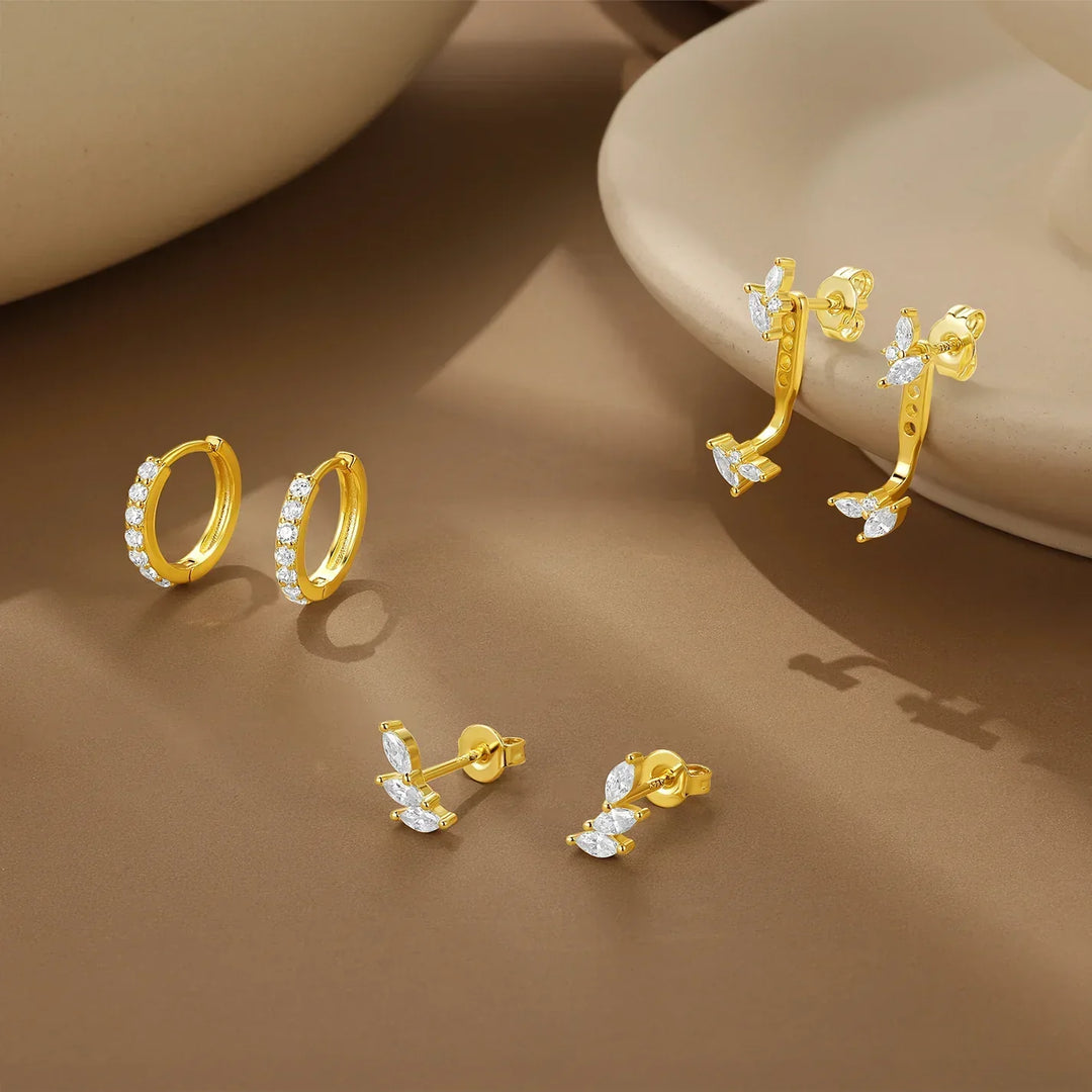 Tanja – Zarte goldene Ohrringe mit klarer Linie.