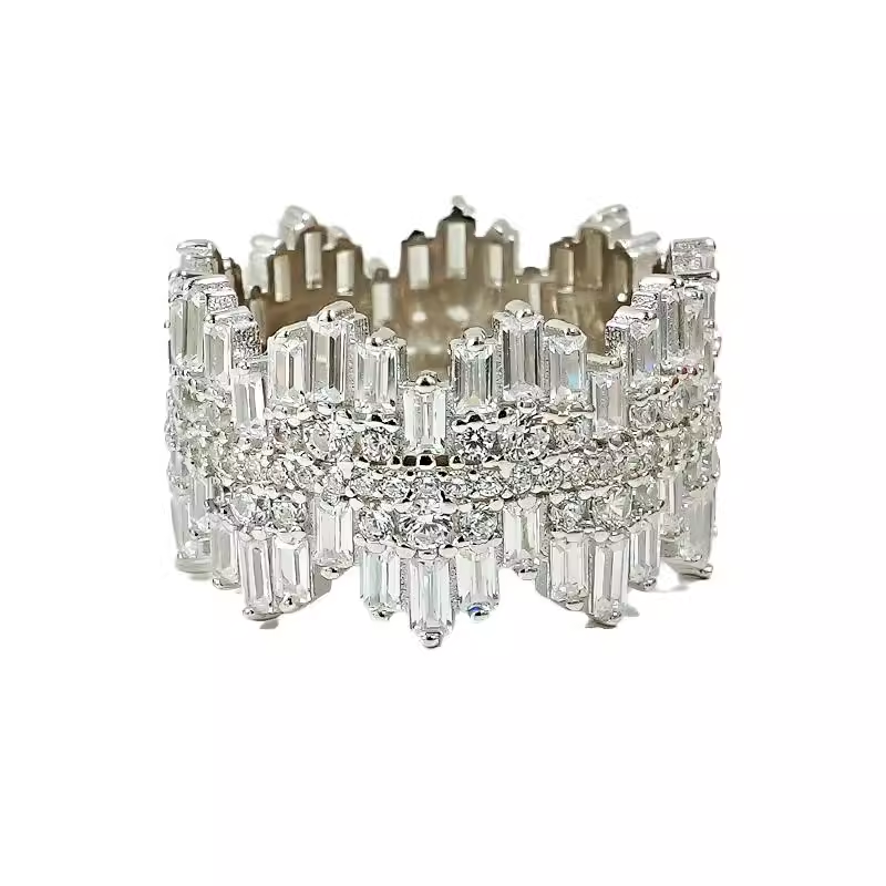 Selina – Diamantring mit quadratischem Stein