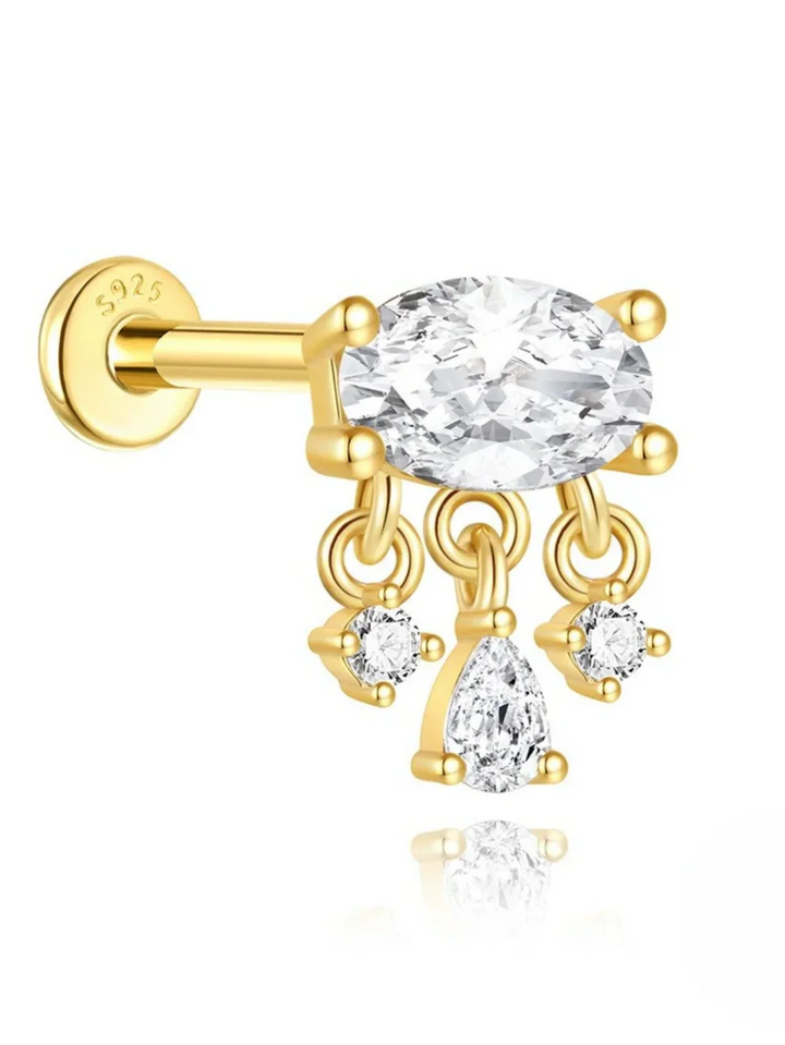 Irina – Goldene Ohrringe mit strukturierter Silhouette.