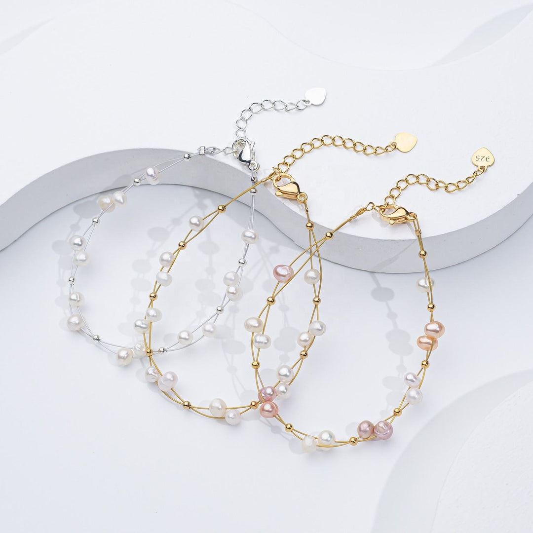 Marlene – Goldarmband mit Perlenakzenten.