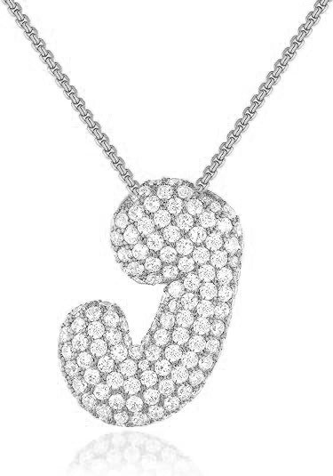 Frieda – Goldkette mit organischem Anhänger.