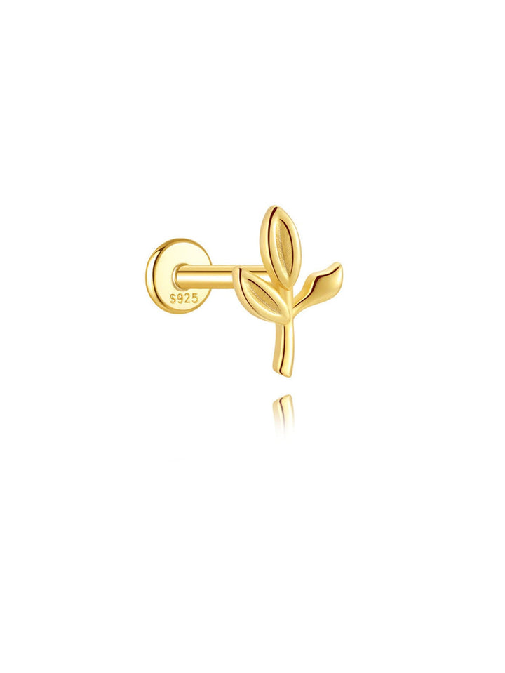 Elisa – Goldene Ohrringe mit geometrischem Akzent.