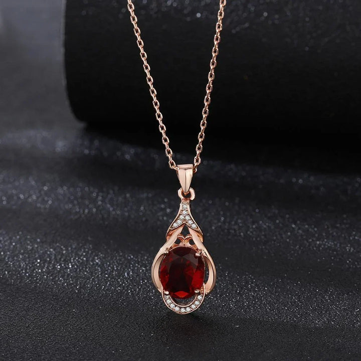 Rubinset mit zartem Glanz