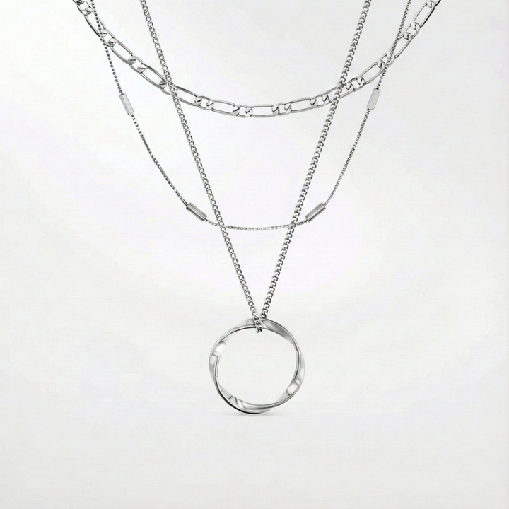 Offene dreireihige Halskette